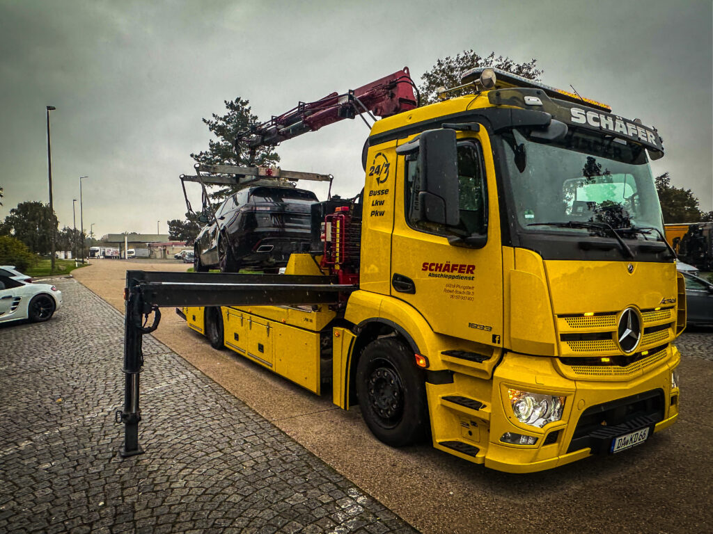 FDB9C58B-6D30-45F2-972D-2BB1BA4CDC53